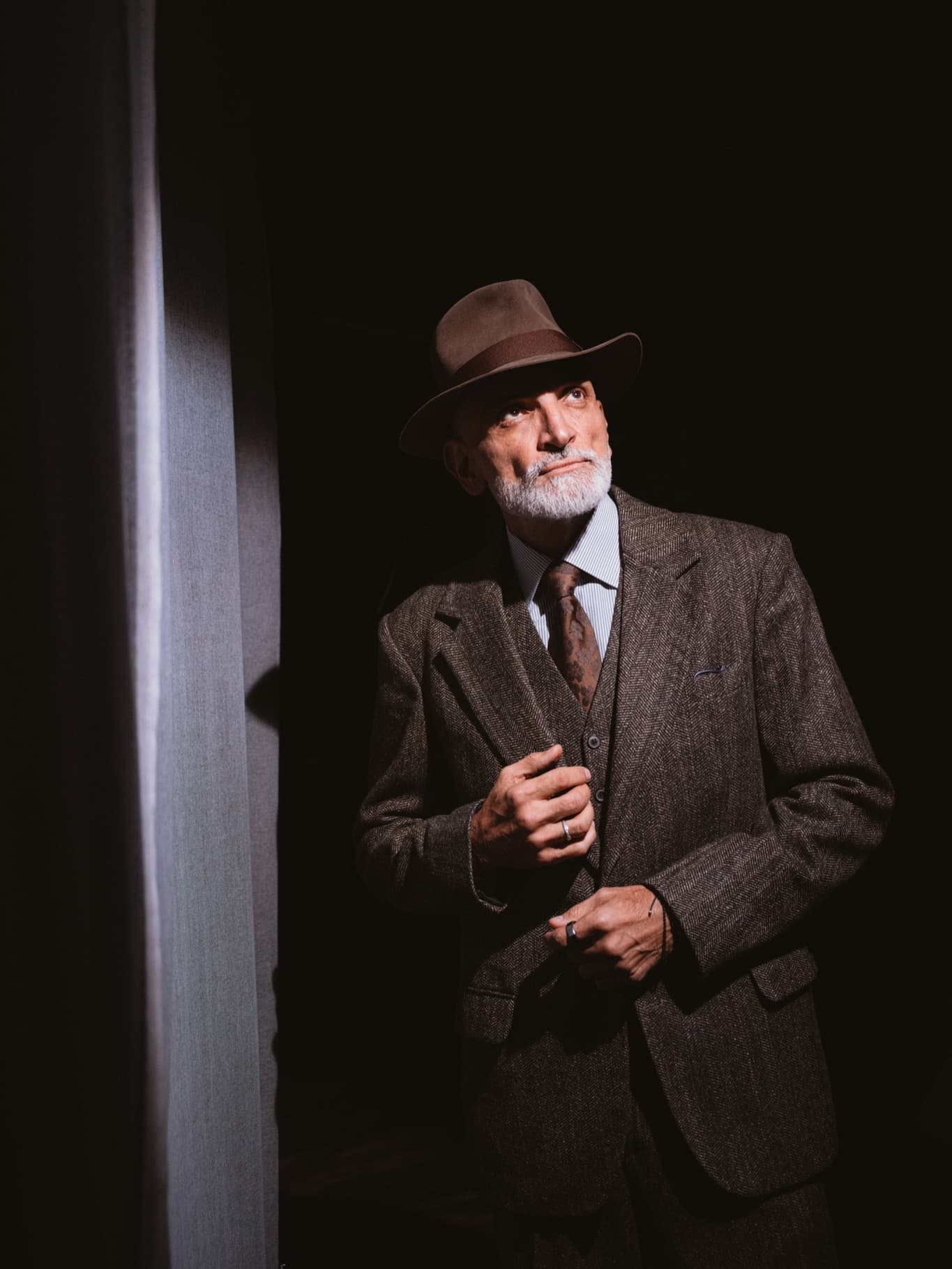 Damian Drăghici - Fondator Chef de Cântat și HaHaHa Production